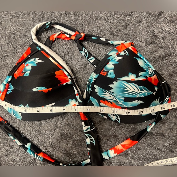 Black Floral Swimsuit Top! - Picture 12 of 15